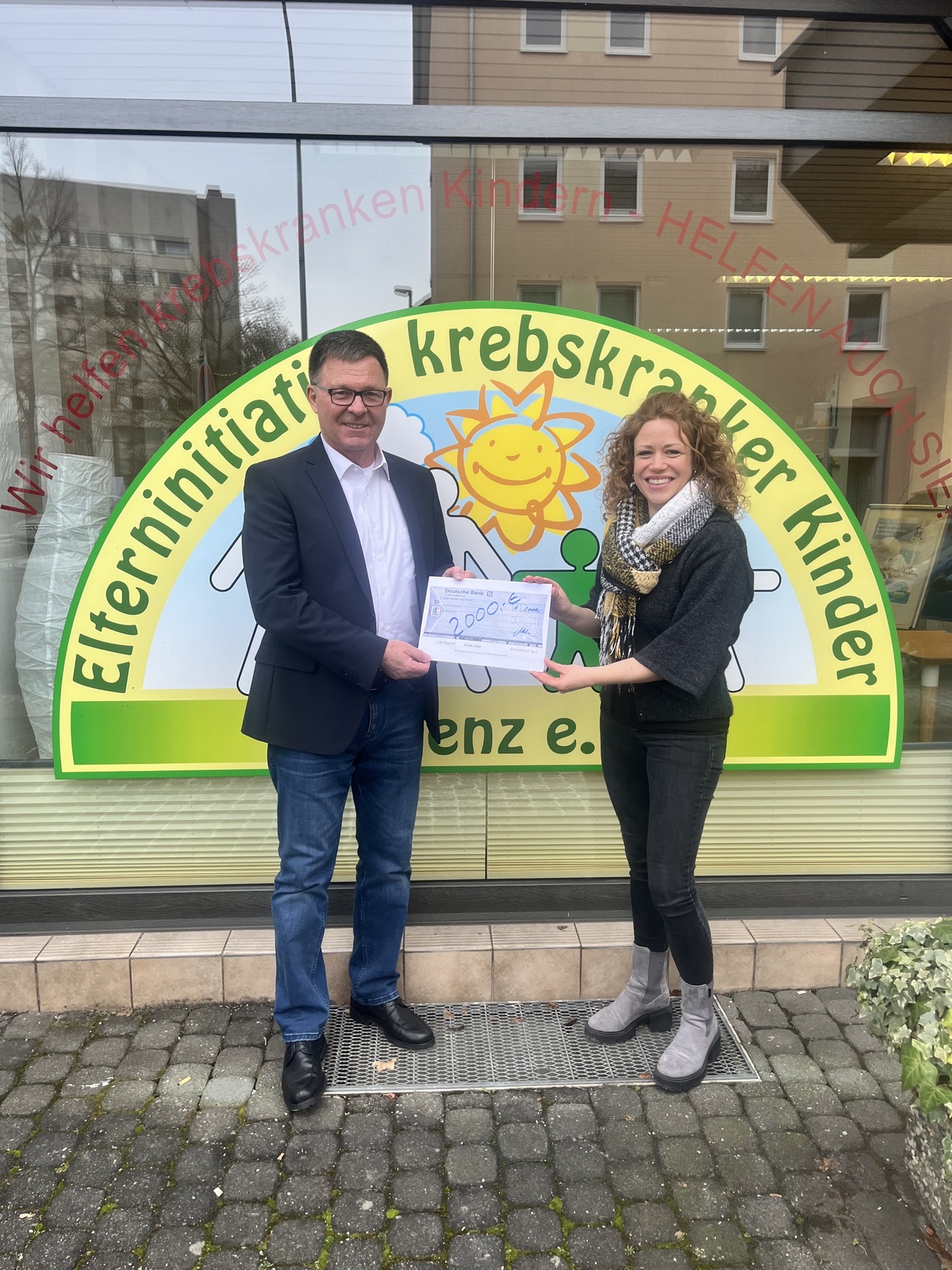 Poster Bild der Spende Verabschiedung mit Herz 