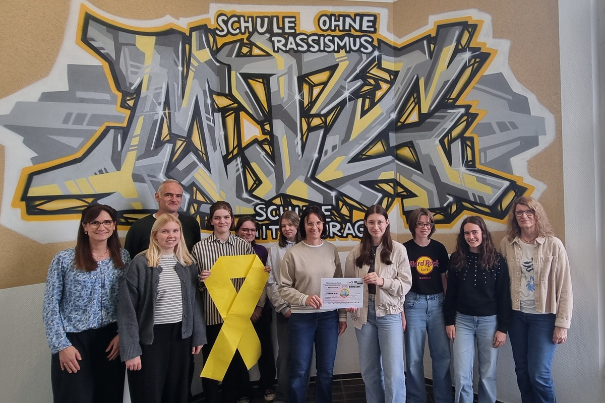 Poster Bild der Spende Mons-Tabor-Gymnasium macht sich stark für krebskranke Kinder